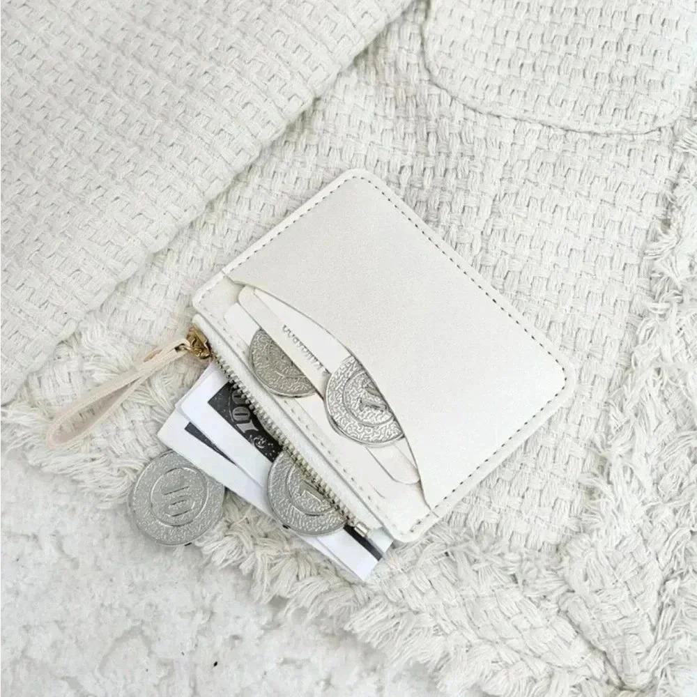 ⚠️Clearance White Minimalistic Slim Wallet / Cardholder - Picture 4 of 4